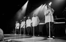 Ricky Bell Johnny Gill Ronnie Devoe Michael Bivins and Ralph Tres- 1988 Photo 3