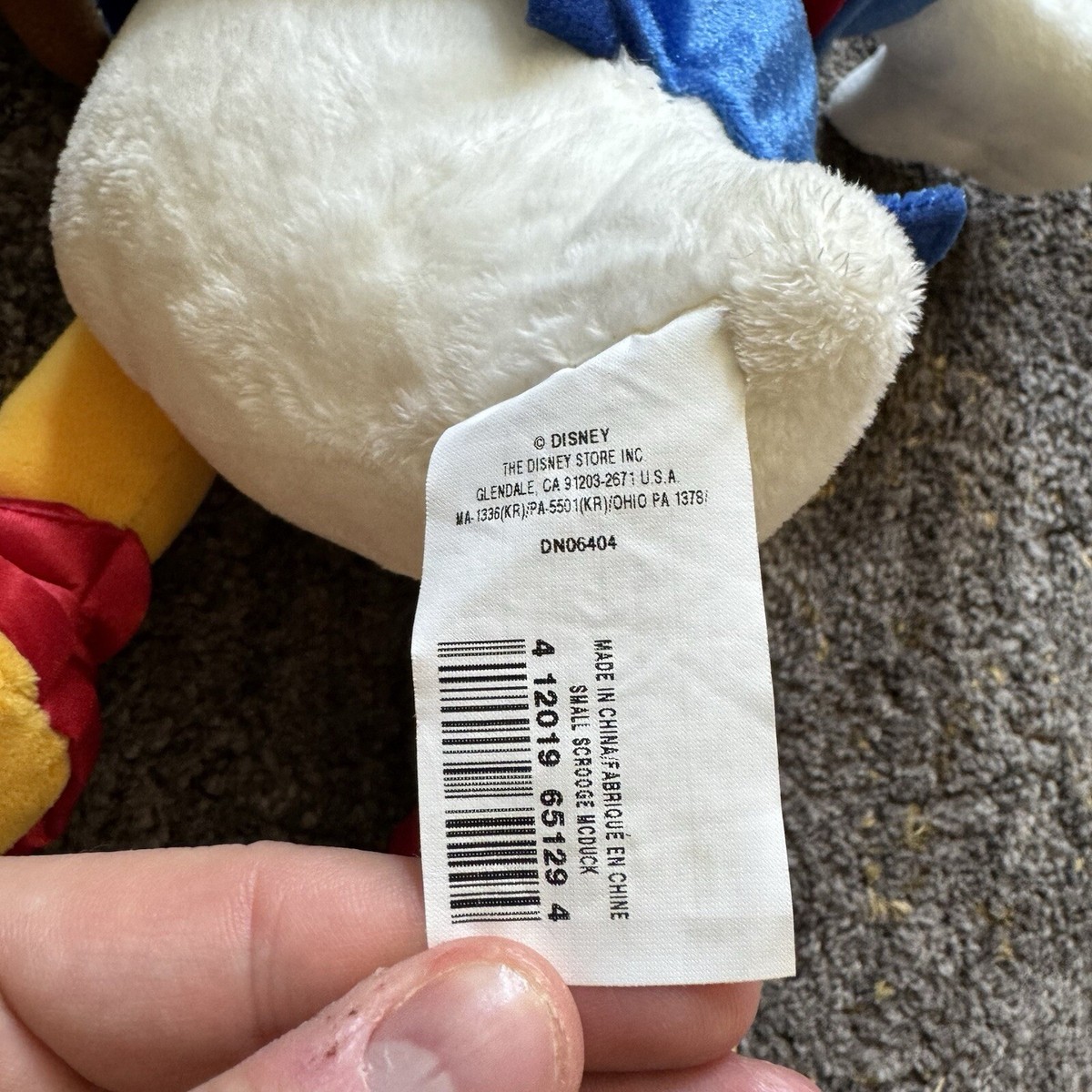 Scrooge McDuck Vintage Authentic Disney Store Exclusive 18