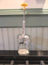 Vntg Press & Chop Food/Nut Chopper Glass Chrome Gold Top 1.5 c @1960 ACME USA