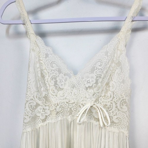 Camisón Etiqueta Dorada OLGA Talla Mediana Encaje Plisado Raro De Colección Modesto Femenino - Imagen 3 de 6