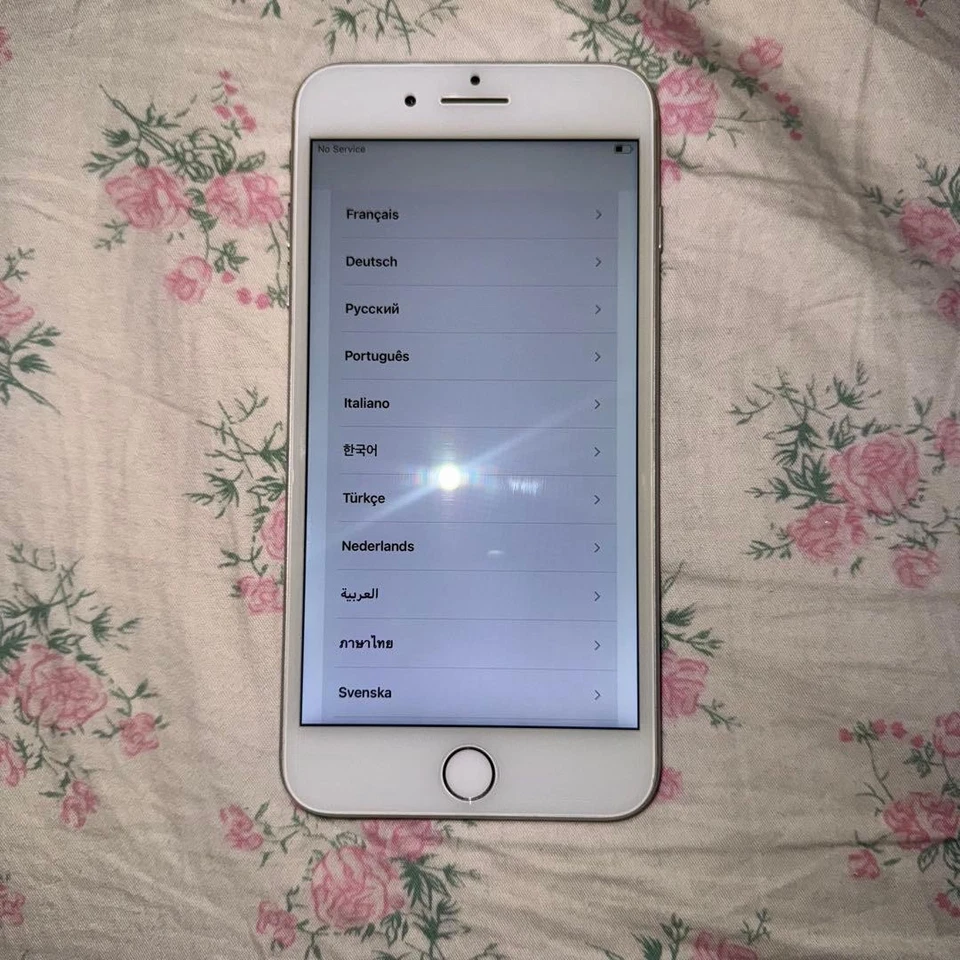 iPhone8plus 256GB Silver body - Image 2 of 4