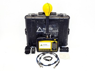 Narda SRM-3006 Selektives Strahlungsmessgerät 3006/01 + 3501/03 Sonde 27MHz - 3GHz ..