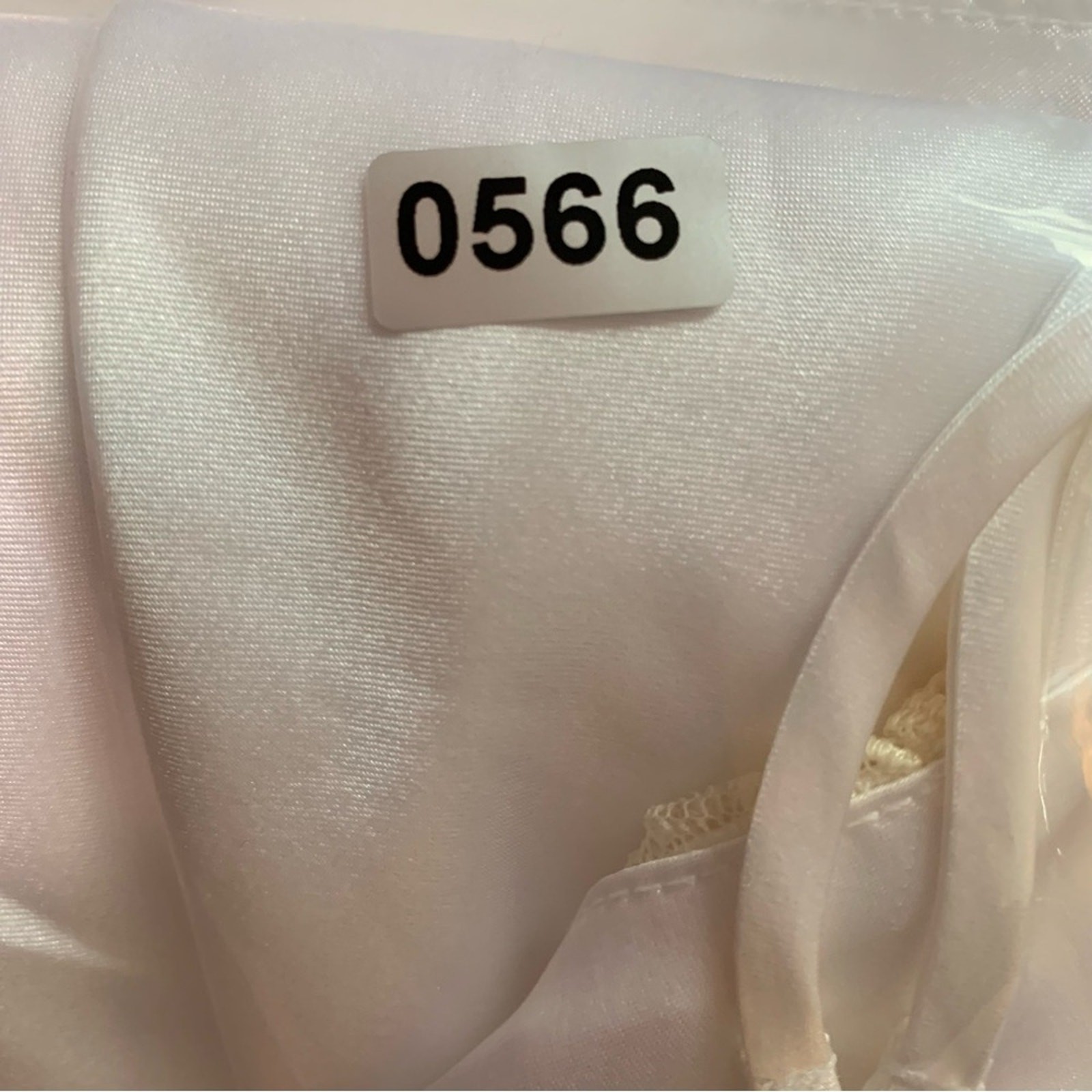 Flora Nikrooz Satin Lace Robe Chemise Slip 2pc Set Ivory Cream Bridal Lingerie  