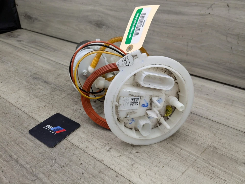 18-24 OEM AUDI Q5 SQ5 Unidad de envío Tanque de combustible Gas Bomba eléctrica Foto 3 de 4