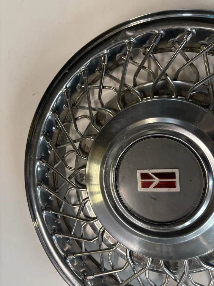 1 1992 年至 1995 年 Oldsmobile Delta 88 98 Regency 线辐轮毂盖车轮盖 15 — 第 3/4 张图片