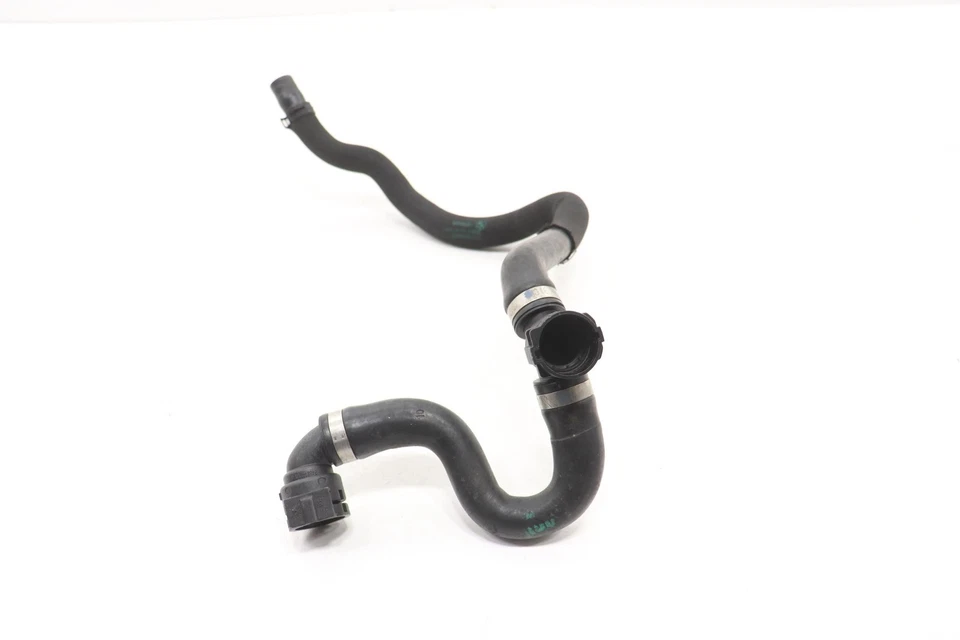 2019 - 2025 BMW 330I G20 COOLANT AIR HOSE TUBE PIPE OEM 17128654830 - Image 2 of 4