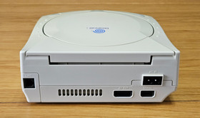 SEGA DREAMCAST VIDEO GAMES CONSOLE BOXED + 2 CONTROLLERS + 3 VMU + 2 VIBRATION