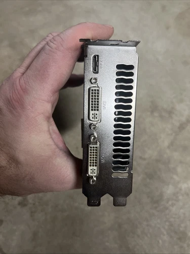 EVGA NVIDIA GeForce GTX 550 Ti (01G-P3-1556-KR) 1GB GDDR5 SDRAM PCI Express x16 - Picture 2 of 3