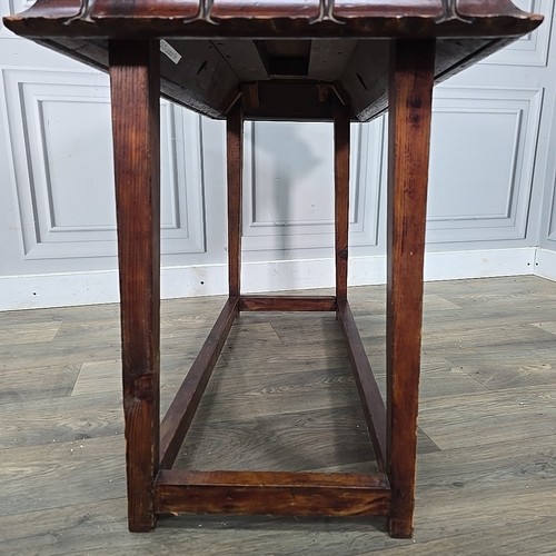 Antique Hallway Console Table - Carved Apron – Arts & Crafts Revival - Mahogany - Picture 14 of 24