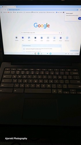 “Lenovo Chromebook S330 – 14” Laptop, 4GB RAM, 64GB, Fast & Clean” - Picture 4 of 10