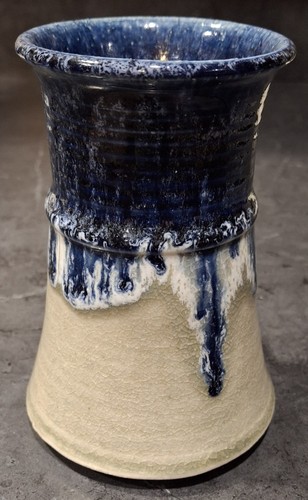 Studio Art handgeworfen Keramik blau & weiß Tropfglasur Creme Becher Tasse signiert 5" - Bild 5 von 20