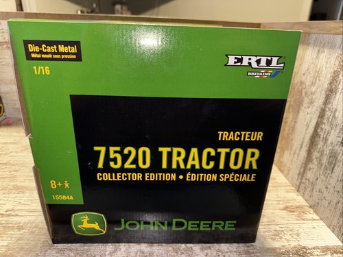 John Deere 7520 Tractor with Duals Collector Edition 1/16 Scale Ertl - Picture 9 of 10