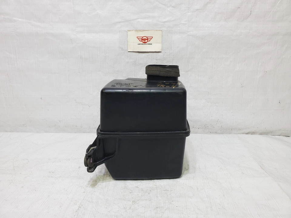 Toyota RAV4 2013 2014 2015 resonador de admisión de aire AWD OEM 17894-0V051 Foto 3 de 4