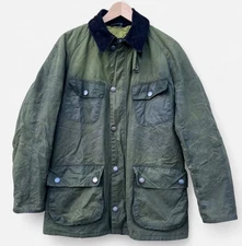 Barbour Men's Retail Fraser Wax Dark Green Insulated Jacket - Small