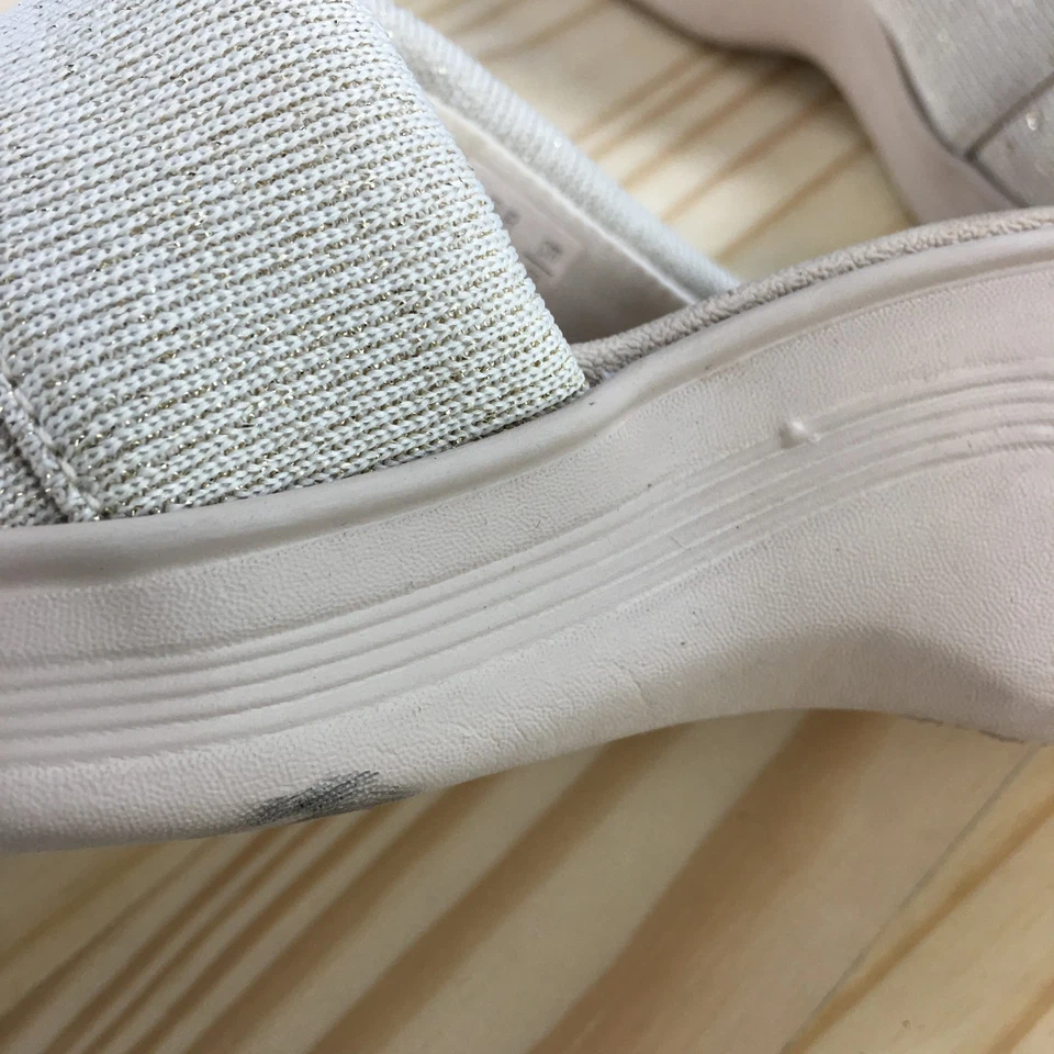 Sandalias Bzees para mujer 6M Dynasty brillantes sin cordones marrón dos correas punta abierta cuña Foto 4 de 4