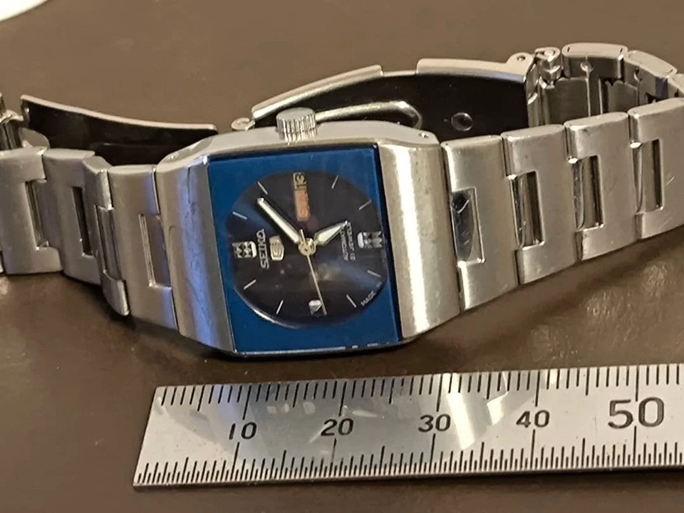 Reloj Automático Seiko 5 Esfera Azul Banda Plateada Buen Estado Foto 4 de 4