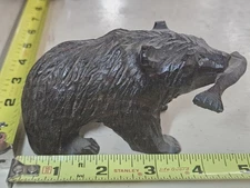Vintage Carved Wood GRIZZLY BEAR Salmon FISH Figurine 5" Rustic Cabin Lodge