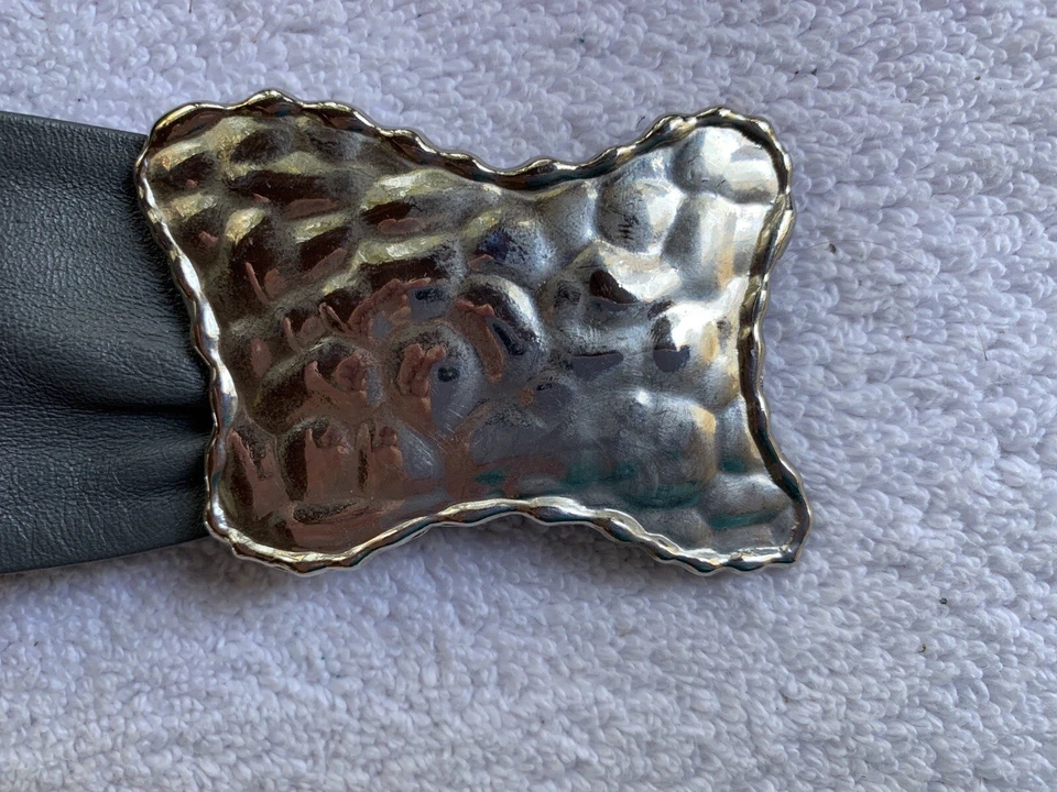 Cinturón corsé de cuero de colección para mujer XS/pequeño gris martillado asimétrico hebilla plateada Foto 2 de 4