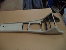 PORSCHE 944 S2 / 2.7 CENTER CONSOL 944 TUNNEL F285EMW 94455205150