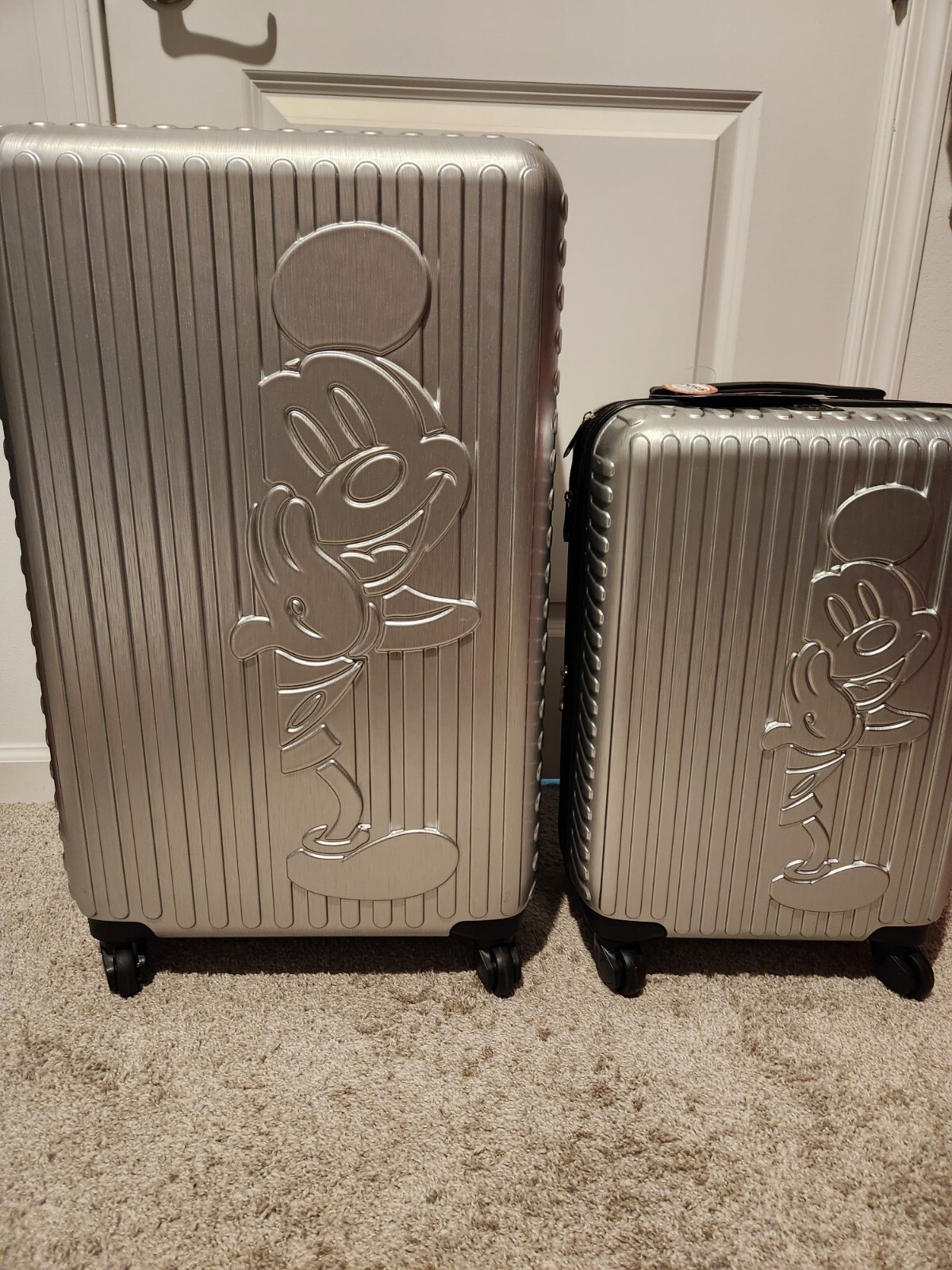 Ful Disney Luggage Set of 2 Silver Mickey Mouse Hardside Spinner Wheels NEW