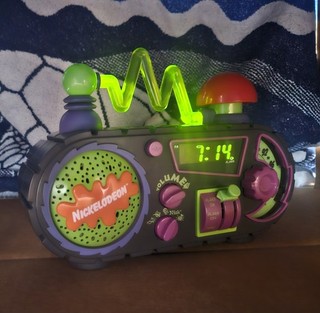 Nickelodeon Time Blaster Alarm Clock Radio