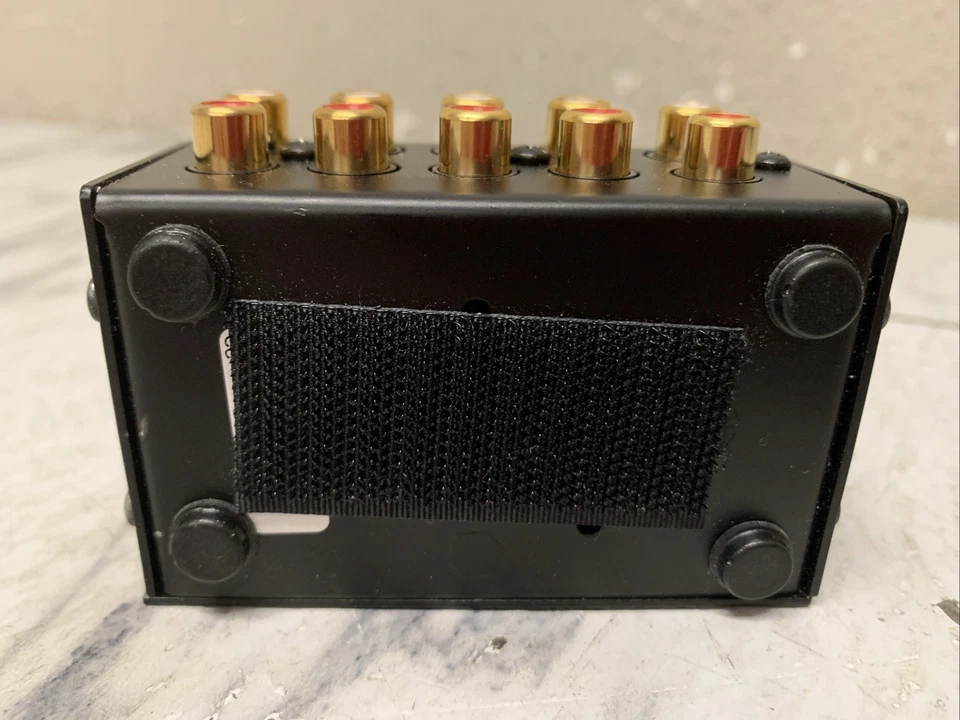 Rolls MX42 Stereo Mini Mixer - 4 RCA Inputs, 1 RCA Output - Image 3 of 4