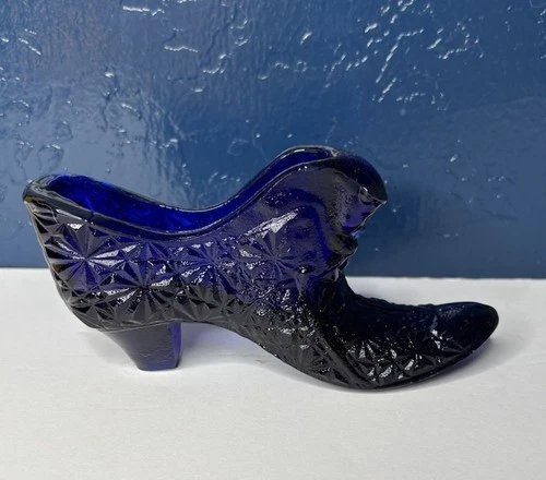 Vintage Fenton Button & Daisy Cobalt Blue Cat Head Glass Shoe