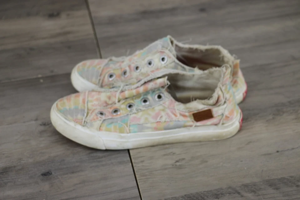 Zapatos Mocasines Blowfish Mujer Talla 6 Pull On Tie Dye Estampado Rosa Pastel Azul Foto 3 de 4