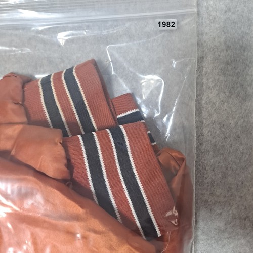 Vintage Coaches Jacket Men XL Nylon Football Orange County Patches 70s Made USA - Picture 9 of 9