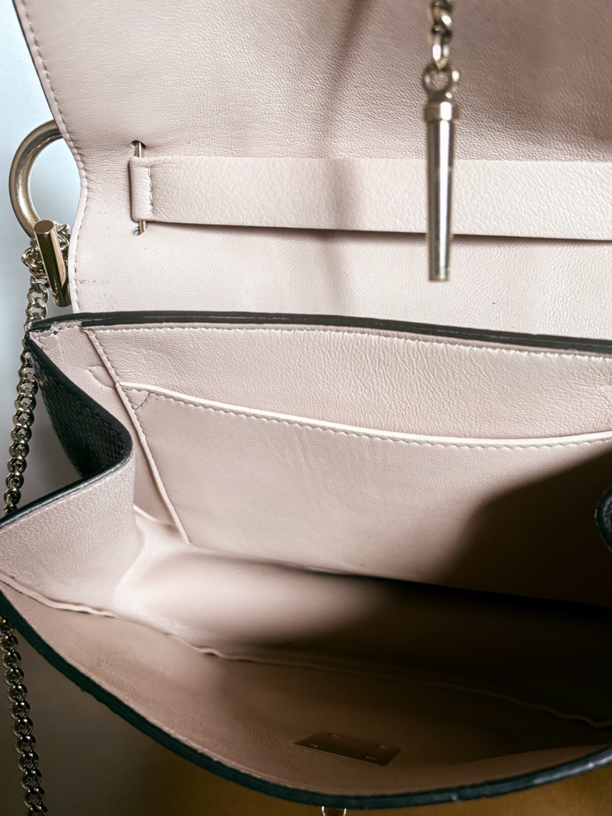 Authentic Chloé Drew Black Python Leather Medium … - image 11