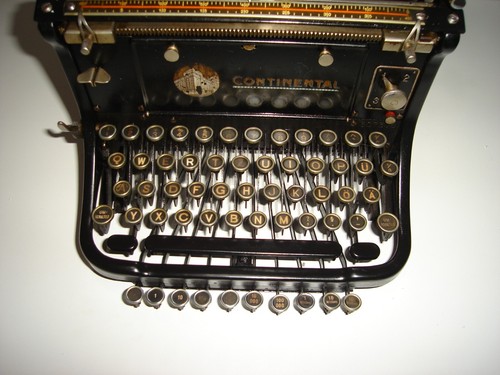 MACCHINA DA SCRIVERE ANTICA E RARA - CONTINENTAL MOD 1B -TAB EST. ANNO 1904 - Foto 3 di 7