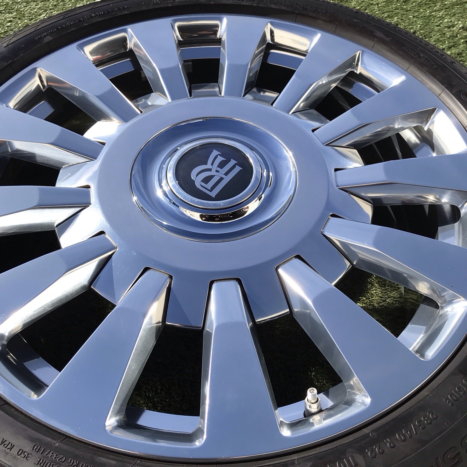 22 ROLLS ROYCE PHANTOM RIMS TIRES TPMS CAPS OEM ORIGINAL FINISH