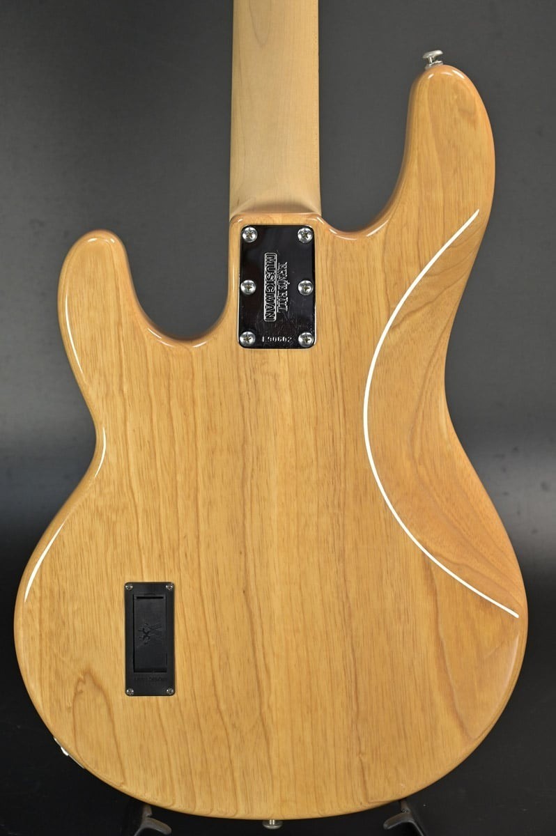 stingray MUSICMAN ベース 2013 USA製　3EQ H stingray MUSICMAN ベース 2013 USA製 3EQ H MUSICMAN Stingray