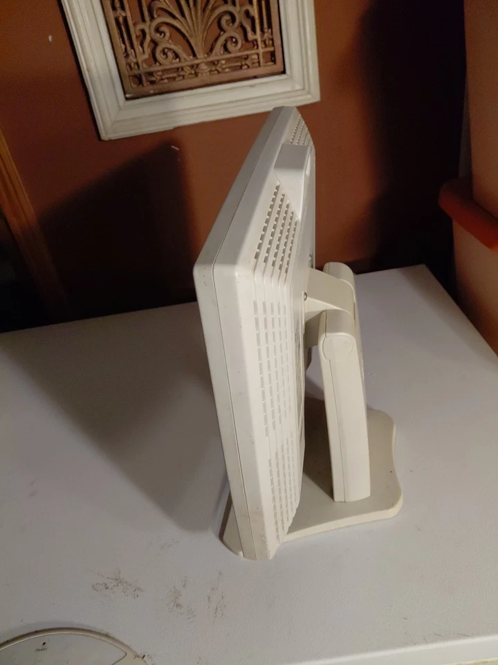 Компьютерный монитор Gateway FPD1520 ЖК-дисплей 15. Проверено и работает - Изображение 4 из 4