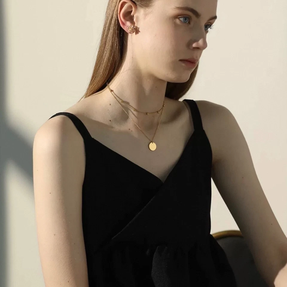 Collar retro francés de doble capa de acero titanio de inspiración vintage Foto 3 de 4