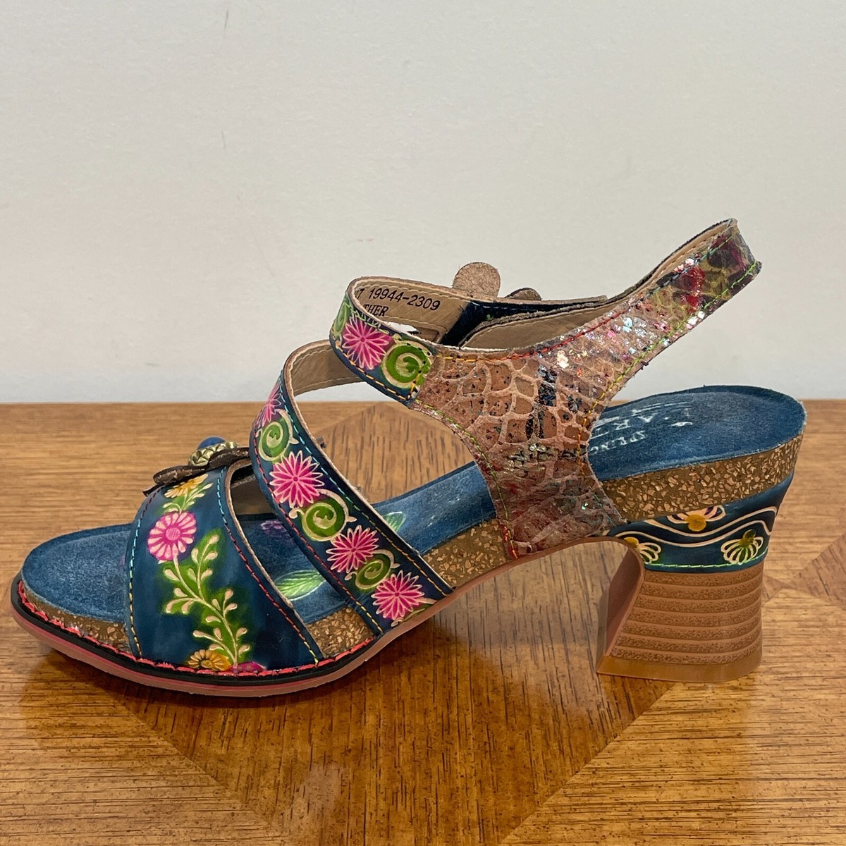 Spring Step L'Artiste Hayride Womens Sandal Blue Straps Spring Step L'Artiste Hayride Womens Sandal Blue Straps