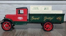 Ertl Collectible Gift Bank 1993 Season's Greetings Die-Cast Metal 1/34 Scale