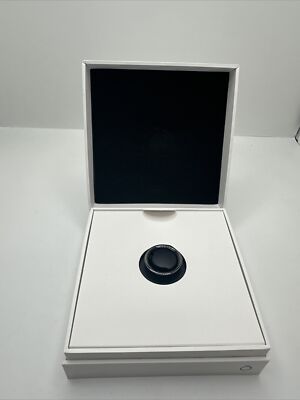 Brand New Oura Ring Gen 3 Heritage Black Size US8 with Charger