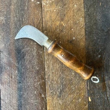 Red Devil Flooring Knife/ Hawkbill