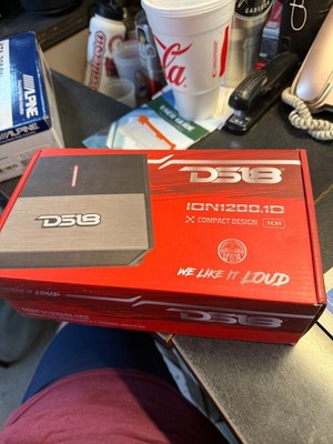 ds18 ION 1200.1 D mono sub amplifier 1200 watts with bass knob Brand new