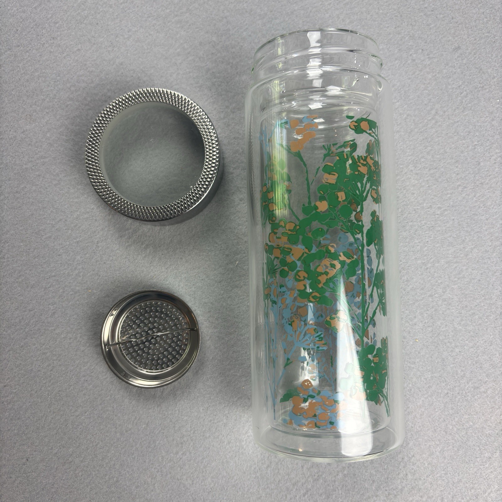 Glass Tea Infuser Bottle 16 fl oz Double Walled with Straine