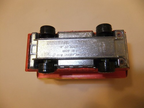 Matchbox Superfast No. 22 Blaze Buster 1975 - Picture 7 of 8