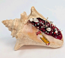 Vintage Ocean City Maryland Souvenir Spiked Conch Seashell Pin Cushion 4.5"