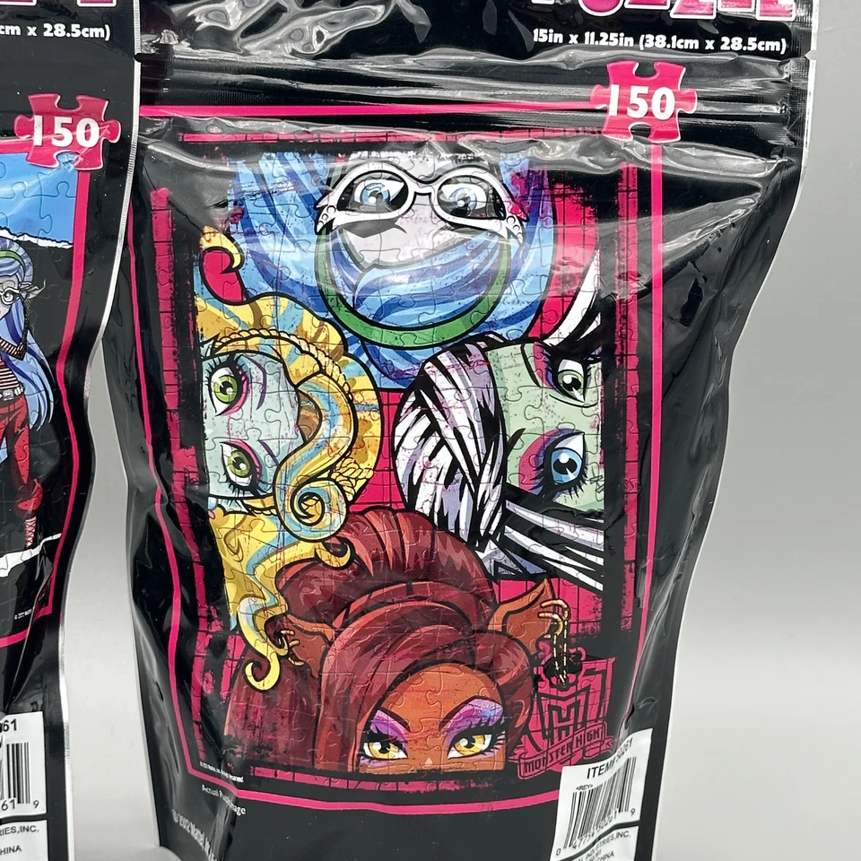 Lot of 2 - 2012 Mattel Monster High Dolls Puzzle On The Go 150 Pc Resealable NEW - Image 4 of 4