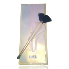 Carmindy Beauty Highlighter Fan Brush New Contouring Make-up AUTHENTIC