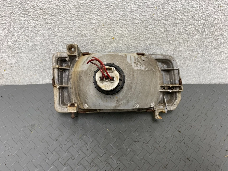 Faro lateral izquierdo Toyota Corolla FX 1987 OEM C0201 DG Foto 4 de 4