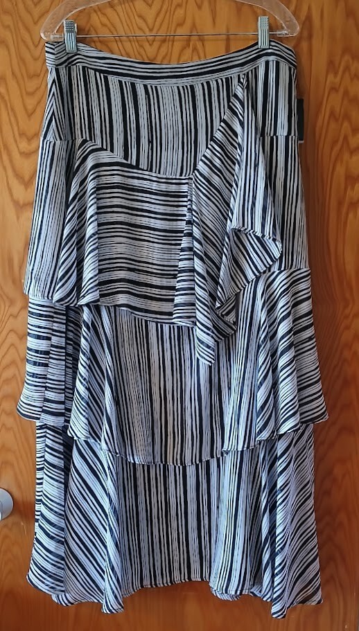 NWT INC Charming Maxi Long Zebra Striped Skirt with Ruffles