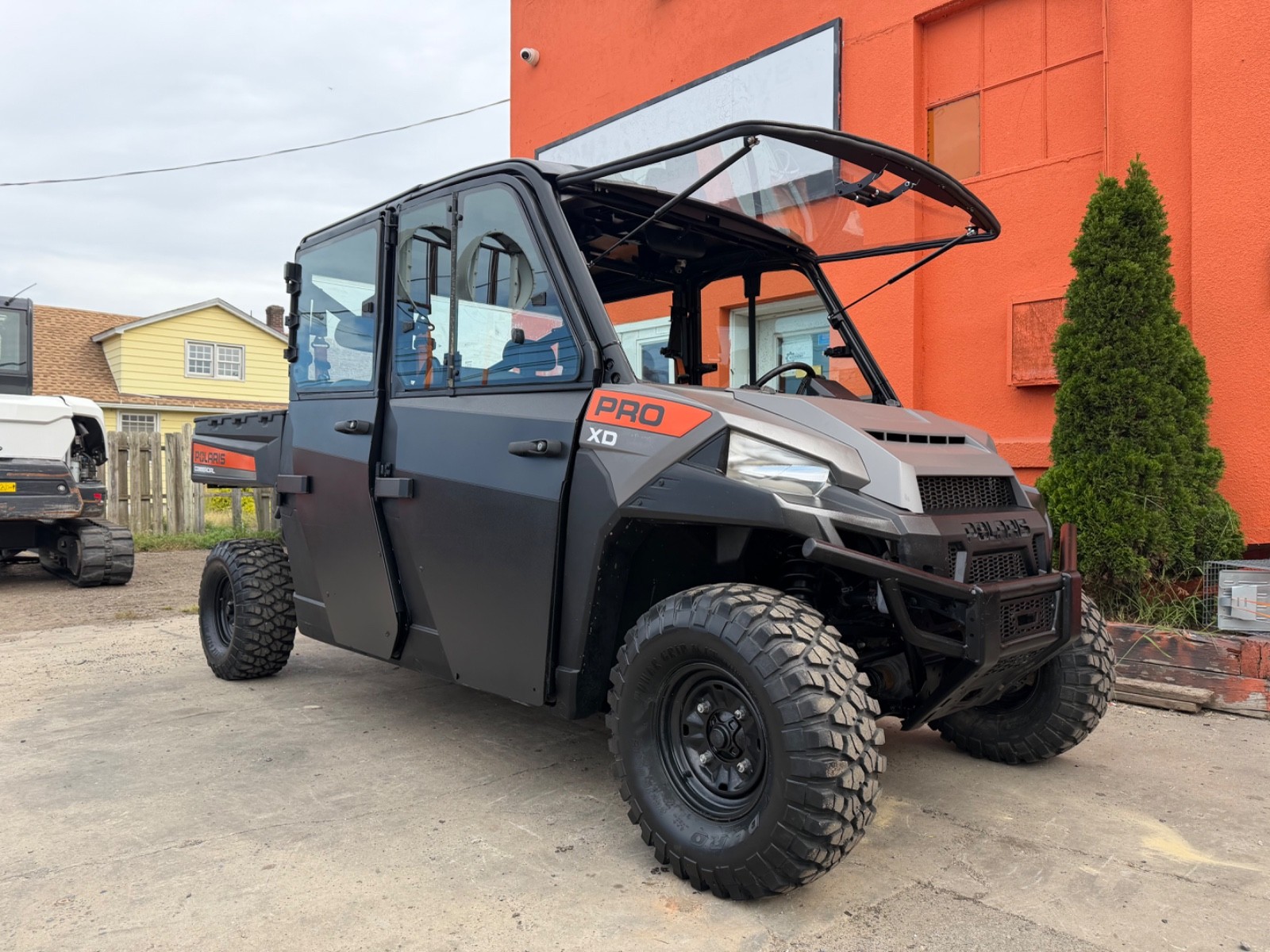 2021 POLARIS COMMERCIAL PRO XD 4000D 4X4 ENCLOSED HEATED CAB, KUBOTA DIESEL ENG