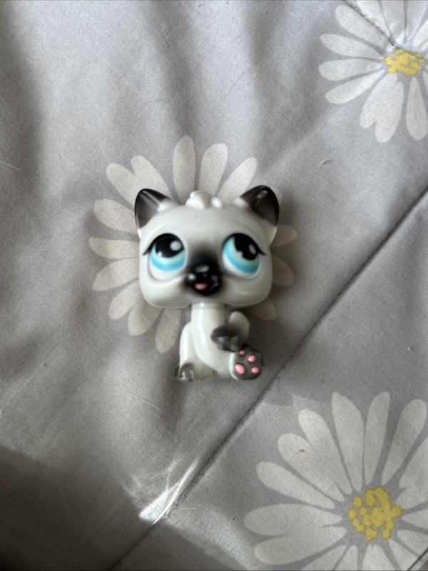 Littlest Pet Shop LPS Magic Motion Siamese Cat Blue Eyes Tongue Sticks Out 2005