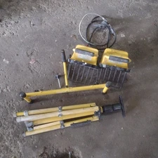 RITE-LITE 2X Electric 1000 Watt Halogen Lights And Portable Stand